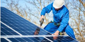 Installation Maintenance Panneaux Solaires Photovoltaïques à Lias